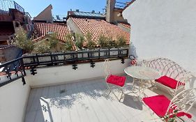 Piranum Guesthouse With Terrace